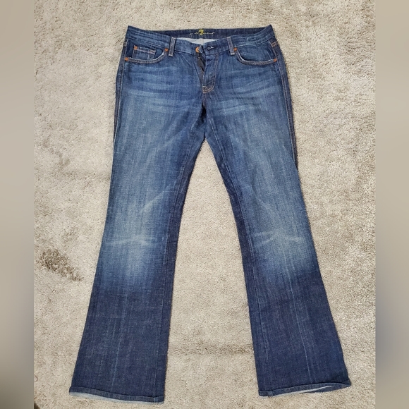 7  For all mankind A pocket Denim - Picture 2 of 3